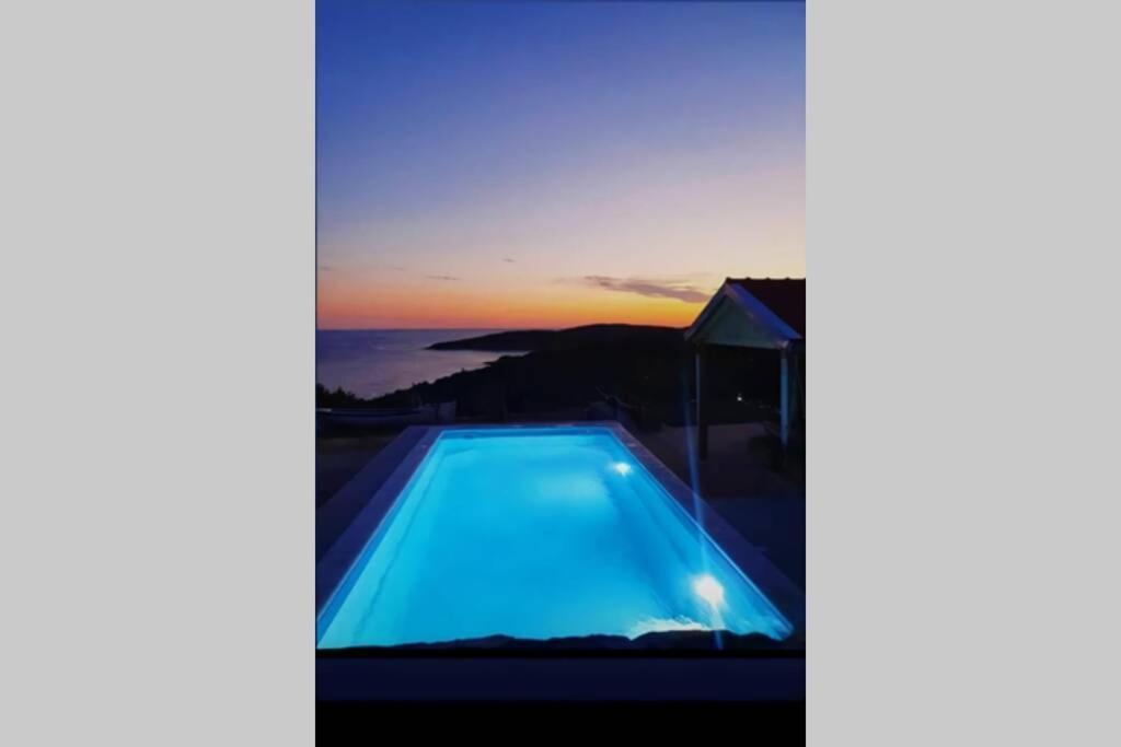 Isolated Paradise Adio Mare 米欧纳 外观 照片